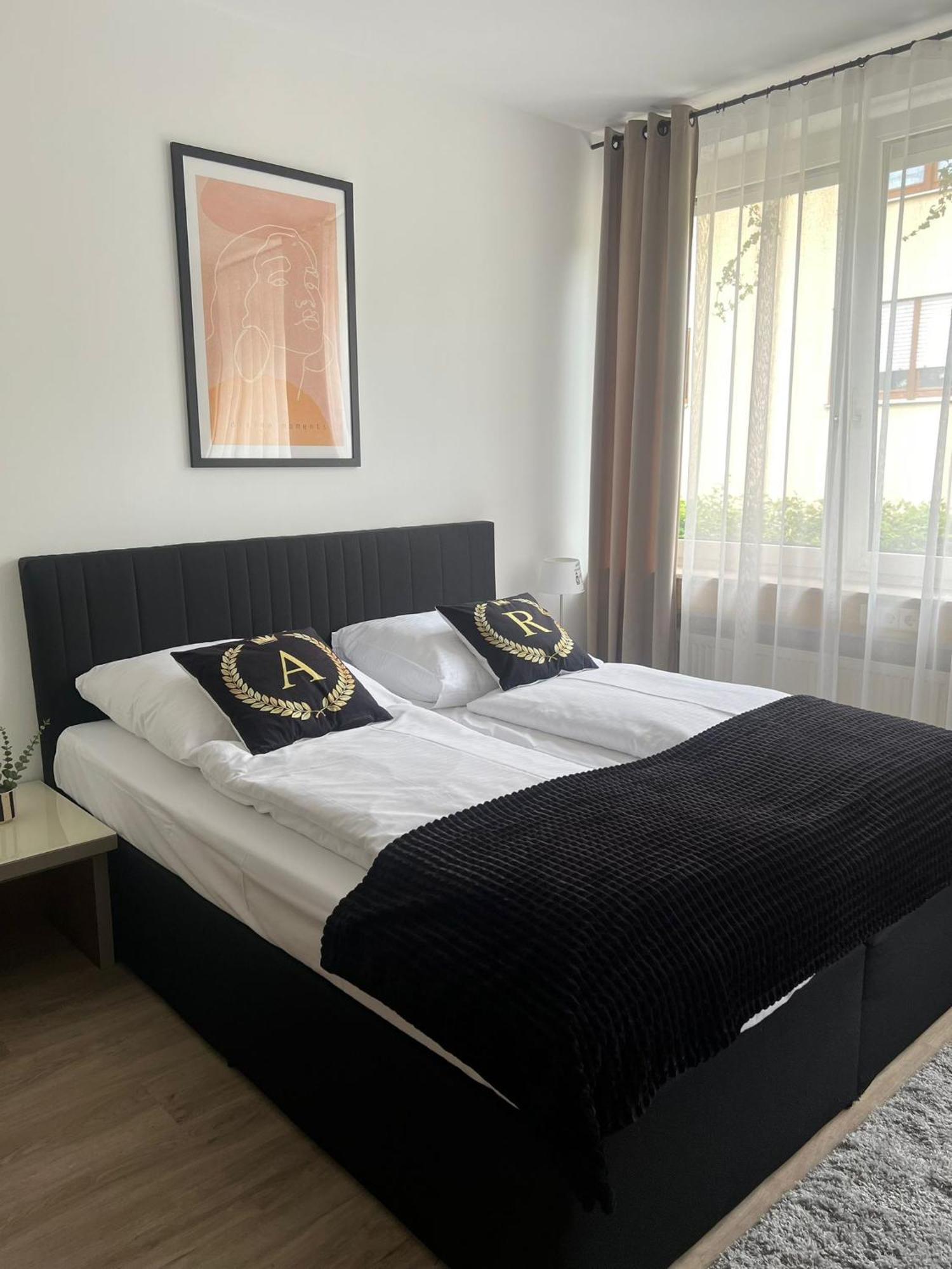 Alpha Rooms 巴克南 外观 照片