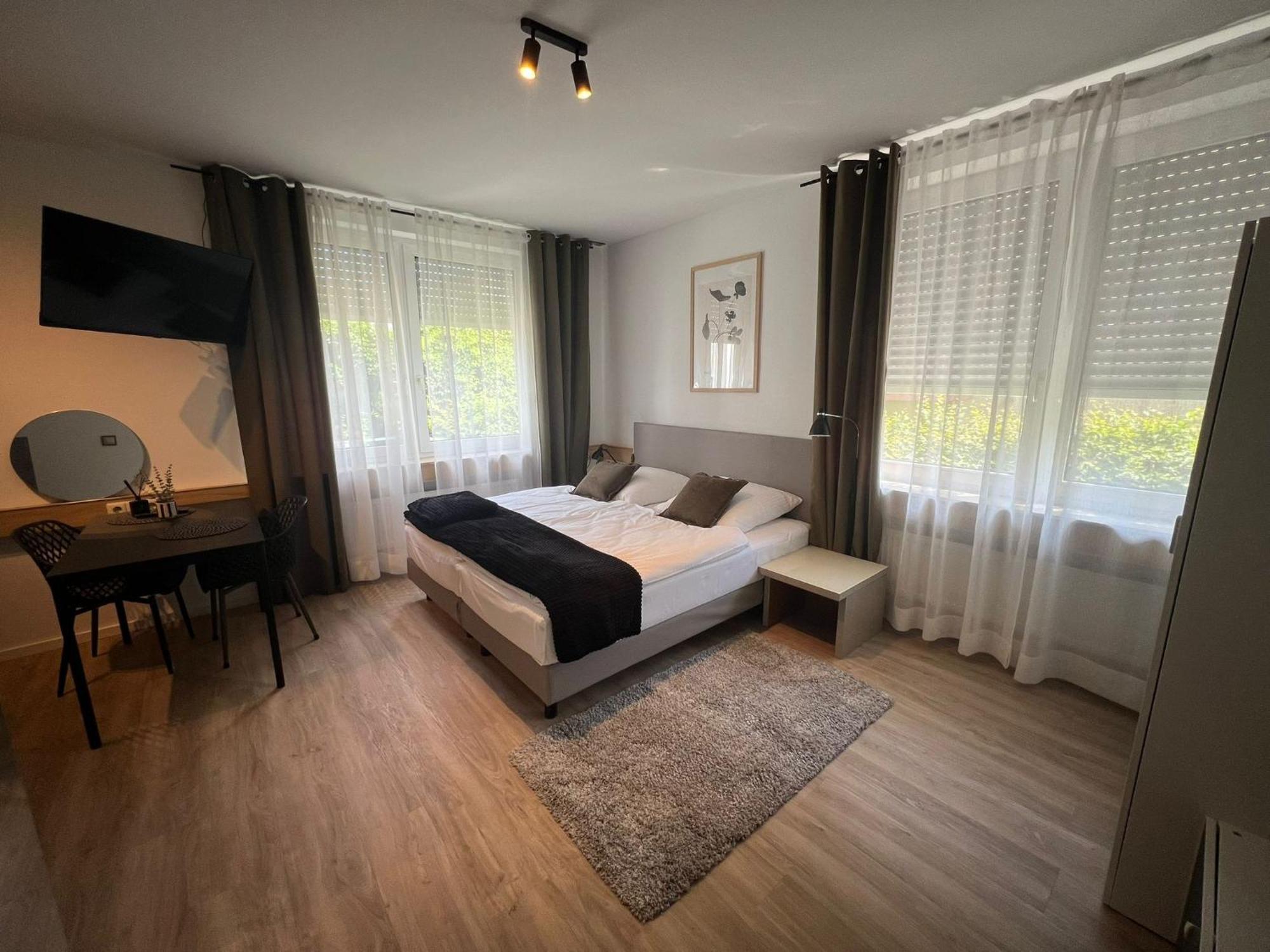 Alpha Rooms 巴克南 外观 照片